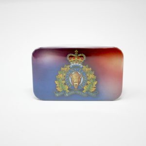Magnet Coloured Crest